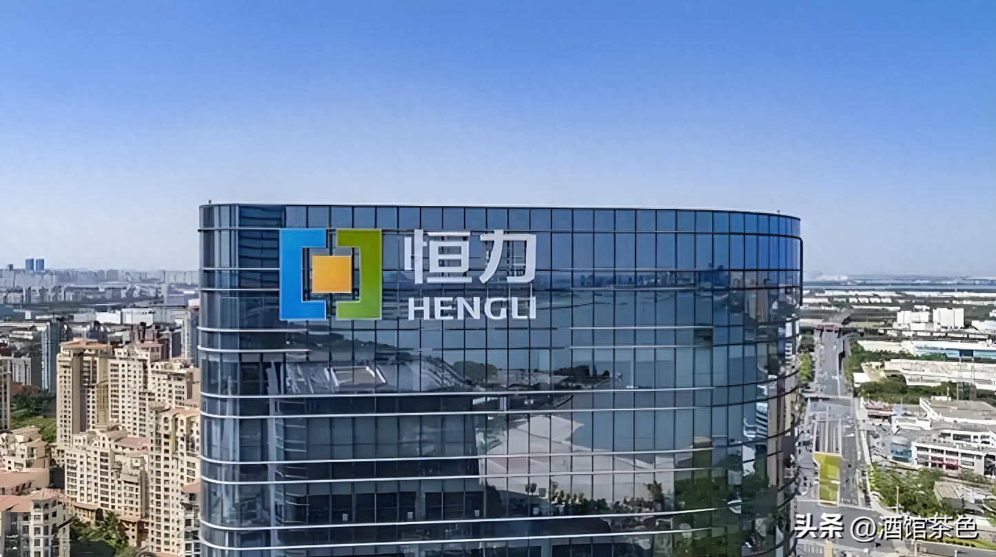 為何發生空難時，航空公司寧可賠掉幾十億，也不許乘客跳傘逃生？