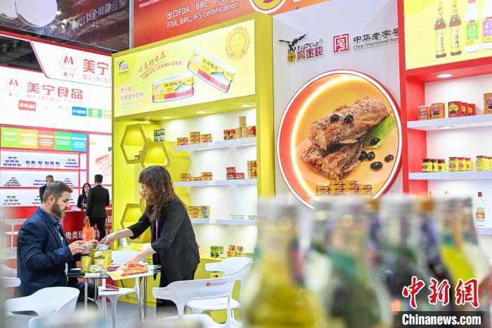 2024低空經濟| 低空廣交會觀察：“中華老字號”圈粉海外