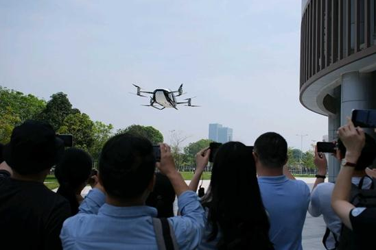 2025低空經濟報： 飛行汽車離我們有多遠