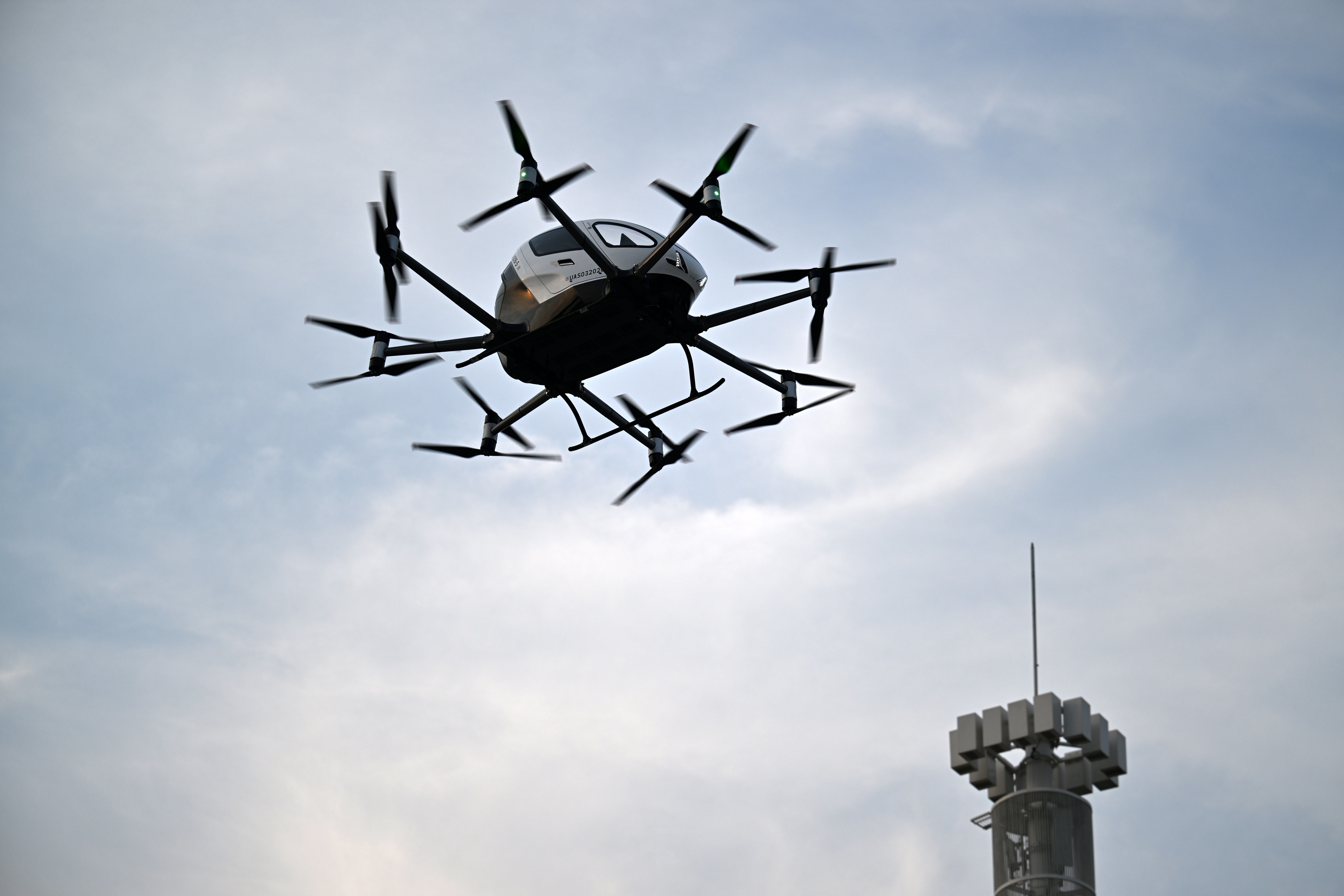 2025低空經濟： 多地加碼布局低空經濟 推動應用場景落地