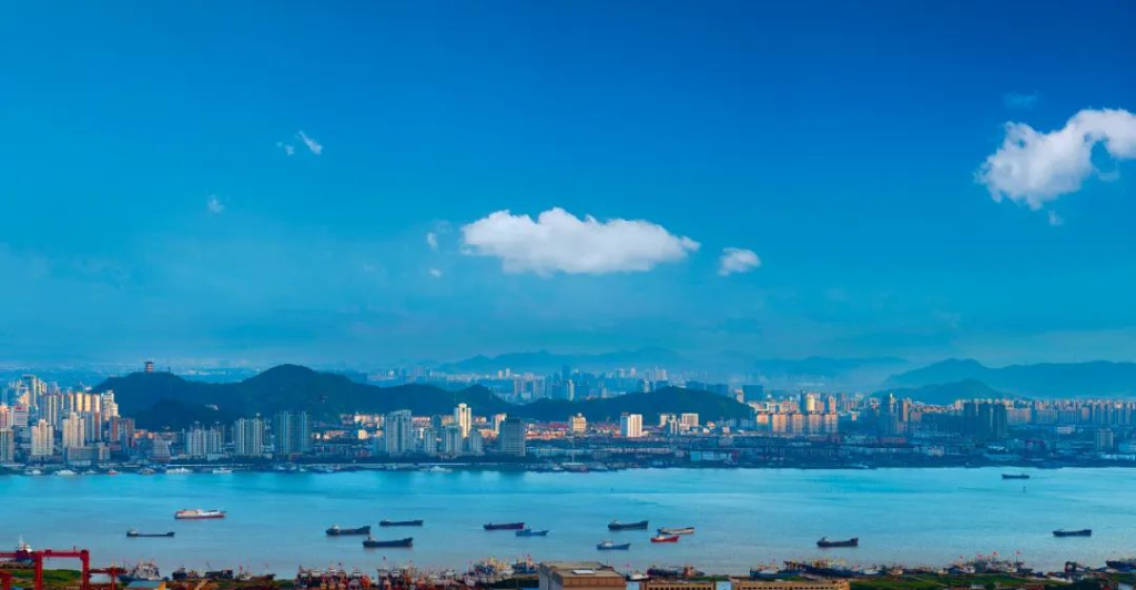 低空2025： 臺州有請丨當民營經濟遇上“臺州式硬氣”，是堅守與務實