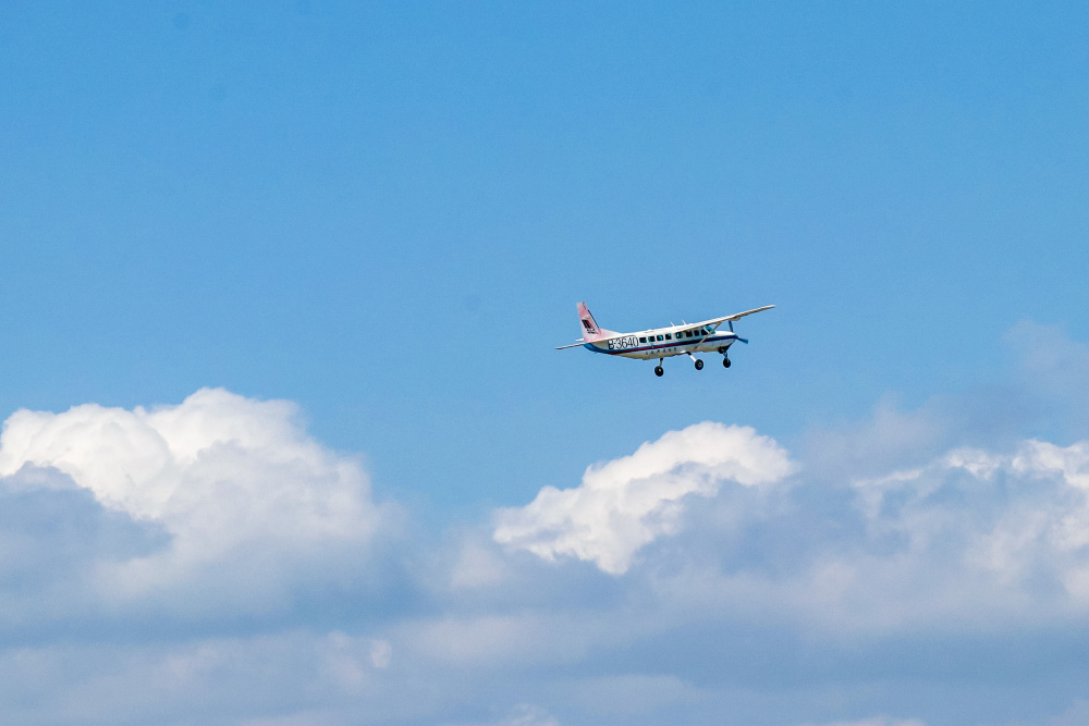 2025低空： 2024“低空經(jīng)濟(jì)+”創(chuàng)新應(yīng)用場(chǎng)景 為經(jīng)濟(jì)增長(zhǎng)帶來新動(dòng)力