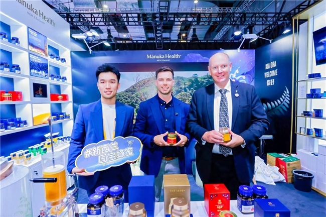 突破活性瓶頸，定義行業新高 —— 蜜紐康全球限量巔峰麥盧卡蜂